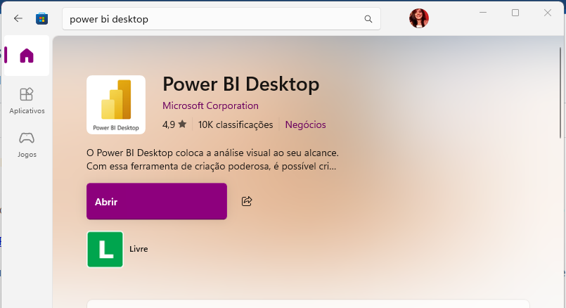 Captura de tela da página do aplicativo Power BI Desktop na Microsoft Store. O ícone do Power BI aparece no canto superior esquerdo, seguido do nome "Power BI Desktop", do desenvolvedor "Microsoft Corporation", e da classificação de 4,9 estrelas com mais de 10 mil avaliações. Abaixo, há um texto descritivo resumido sobre o aplicativo e um botão roxo com o texto “Abrir”