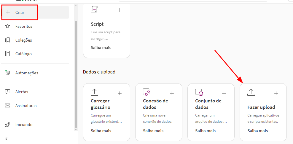 Menu suspenso com a opção "Fazer Upload" selecionada, no contexto de criação de espaços no Qlik