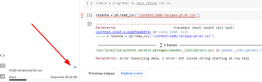 captura de tela colab. O mesmo código da aluna. Há uma seta vermelha pontando para o imdb-reviws-pt-br.csv carregando no canto superior dos arquivos 