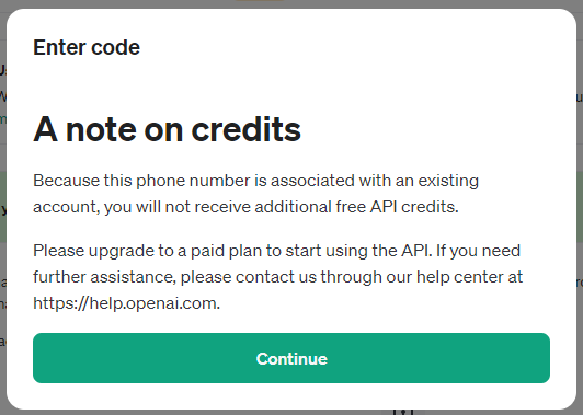 janela de recado da Open AI justificando que como o número adicionado já está atrelado a uma conta existente, não serão disponibilizados novos créditos de API, e recomendando criar uma conta paga