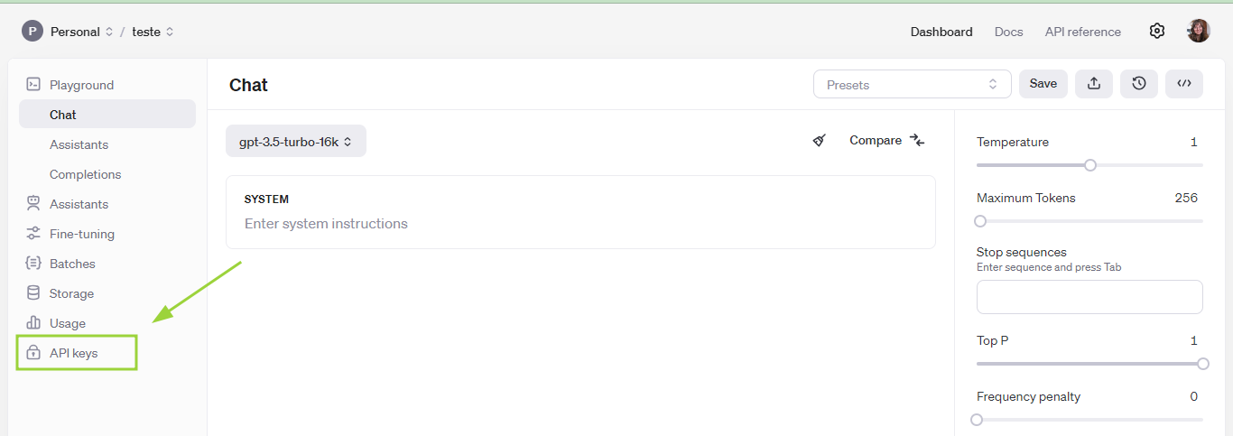 playground do chatgpt com uma seta apontando para a opção api keys