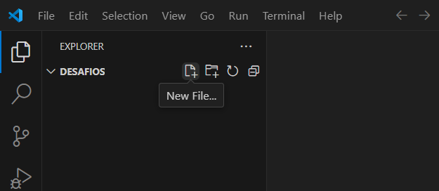 Captura de tela da IDE Visual Studio Code, onde podemos visualizar o ícone New File disponível na pasta DESAFIOS para ser clicado.