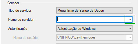 Captura de tela da janela de conexão do sql server. Com enfase no campo nome do servidor, a setinha que se encontra no lado direito do campo para expandir as opções está destacado por um quadrado verde. 