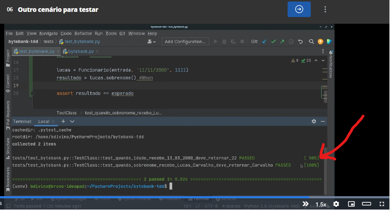 codigo python em IDE VS Code exibindo testes e resultados de um teste no terminal