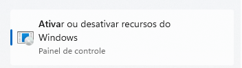 Imagem mostrando o Painel de Controle com a opção "Ativar ou desativar recursos do Windows" destacada