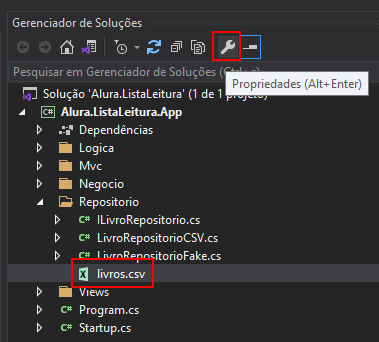 Imagem do Gerenciador de Soluções do Visual Studio 2019 - com a opção propriedades e o arquivo livro.csv seleciona em vermelho