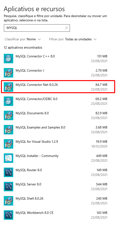 Imagem da tela de aplicativos e recursos do Windows, onde todos os produtos do MySQL estão presentes na tela e o MySQL Connector Net, está destacado com um quadrado vermelho sem preenchimento