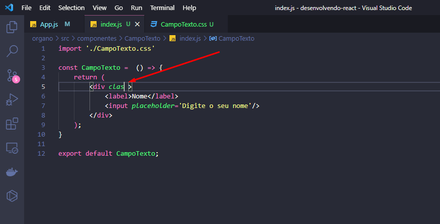 print do VSCode com uma seta sobre o componente "Class" e exemplificando que o autocomplete não está "completando" como deveria