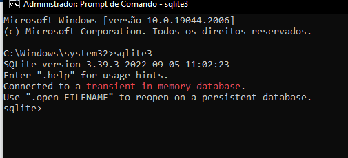 Imagem com o prompt de comando do windows em que mostra o terminal do sqlite sendo utilizado