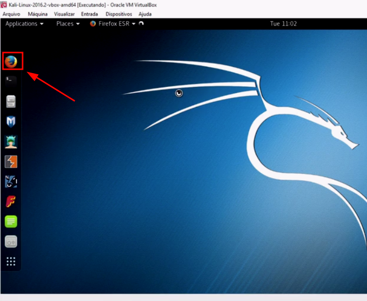 Kali Linux com destaque no Firefox na barra lateral esquerda.
