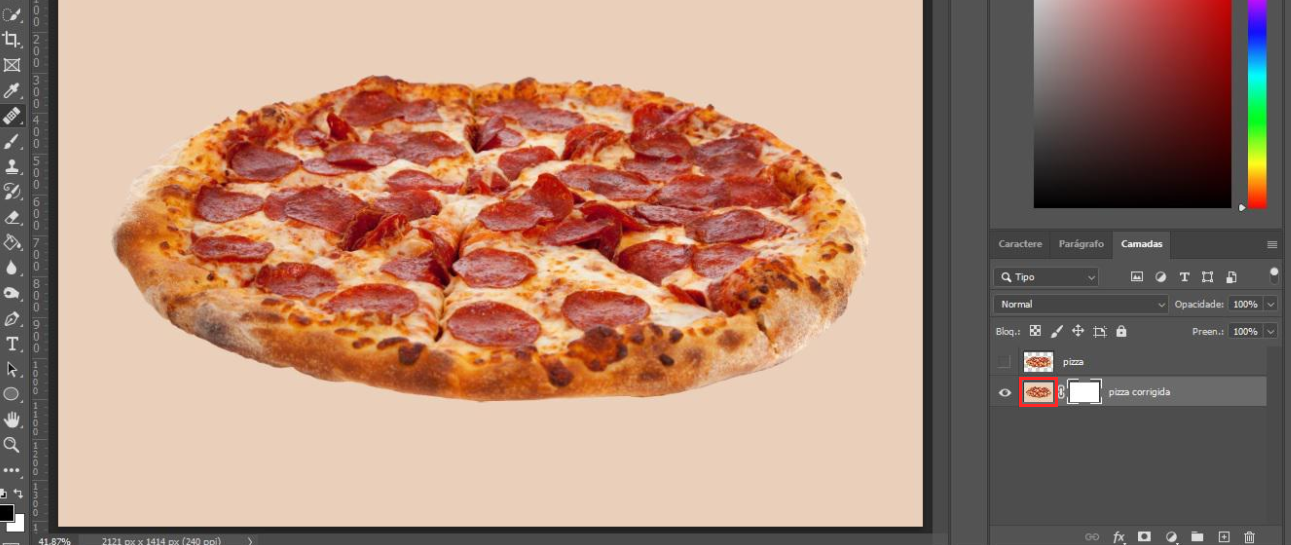 Tela do photoshop com a imagem da pizza utilizada na aula do curso