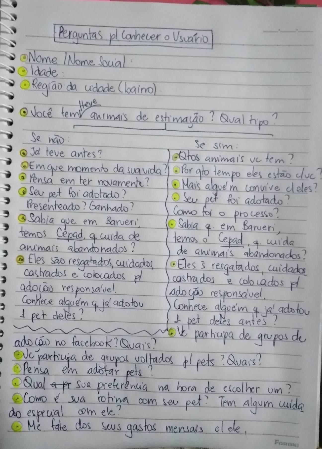 Folha tamanho a4 pautada com possíveis perguntas de roteiro de entrevista