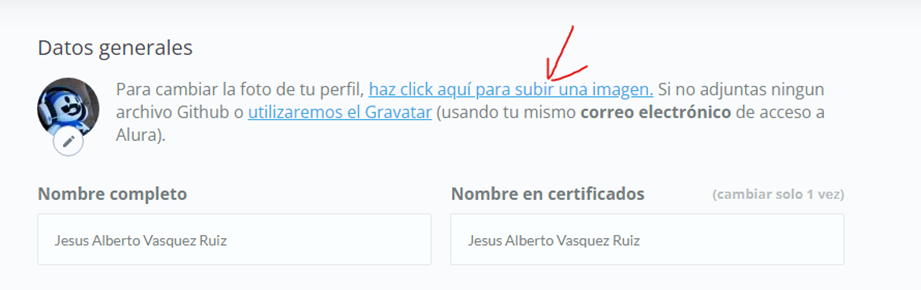 Se esta dando clic en la parte que dice "haz clic aquí para subir una imagen"